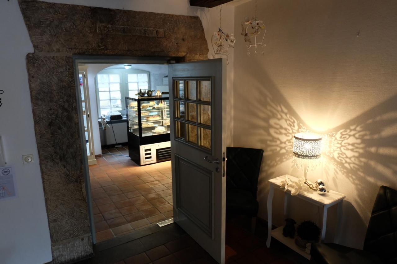 Altes Rathaus Hotel-Restaurant-Cafe Wolfhagen エクステリア 写真