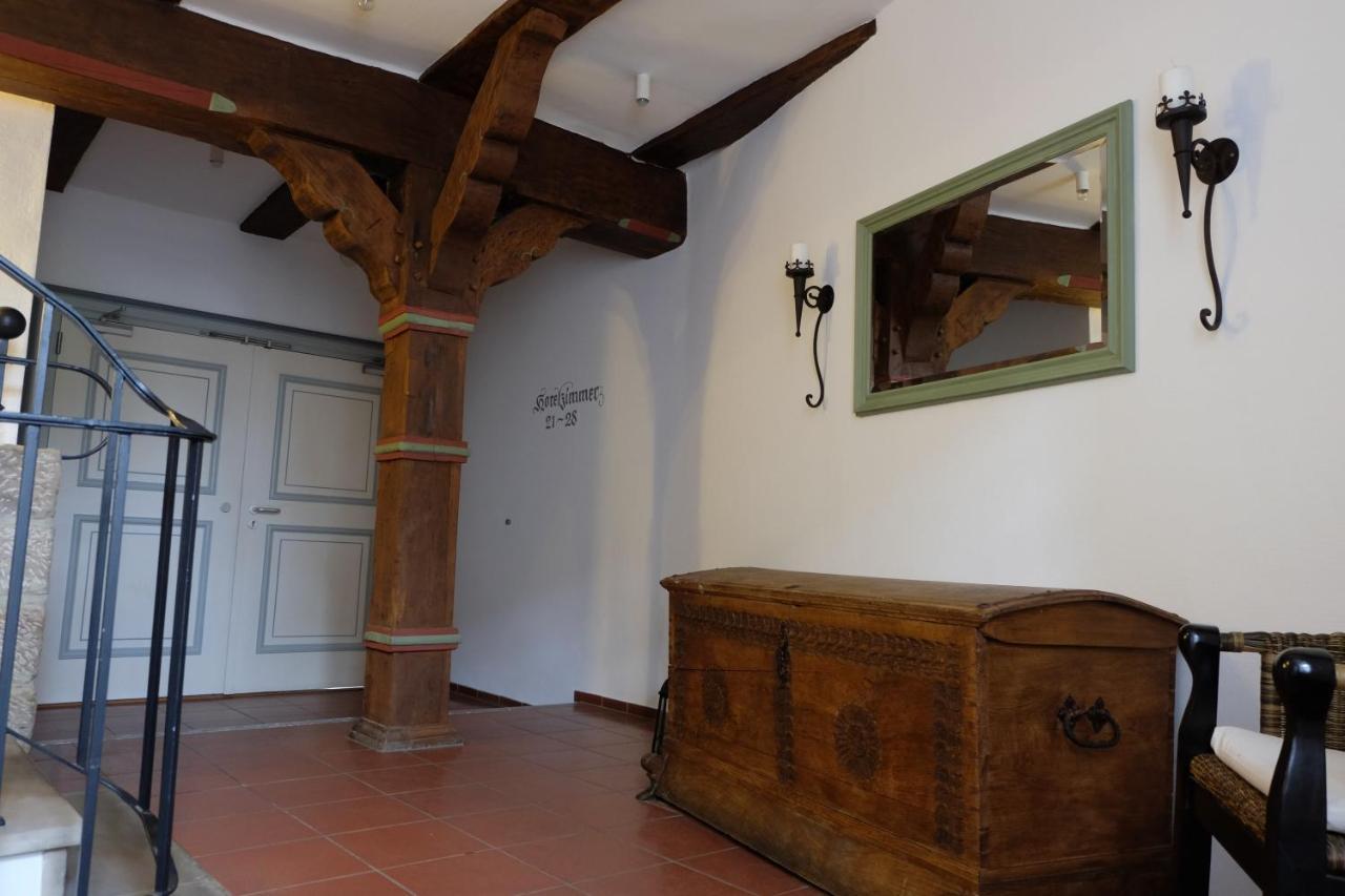 Altes Rathaus Hotel-Restaurant-Cafe Wolfhagen エクステリア 写真